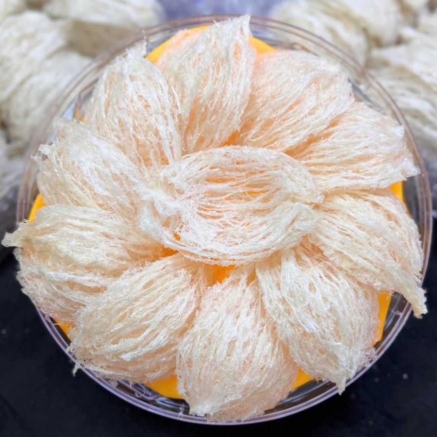 Tổ yến tinh chế
